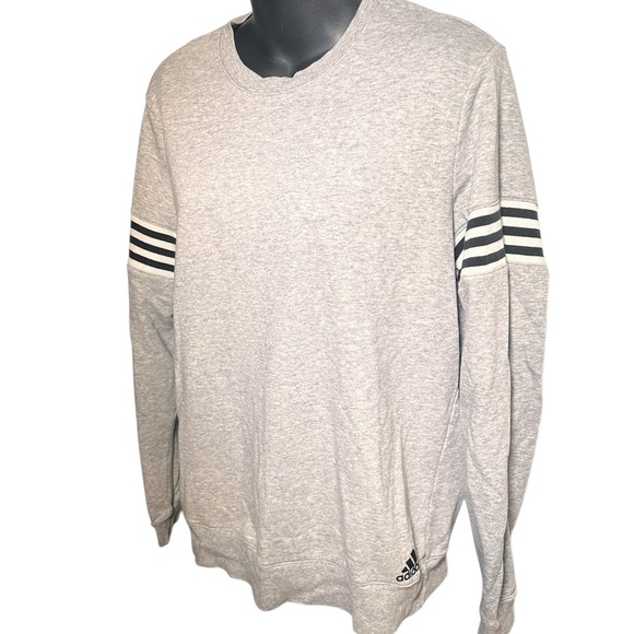 Adidas Women's Gray Sweatshirt pullover - Picture 5 of 10